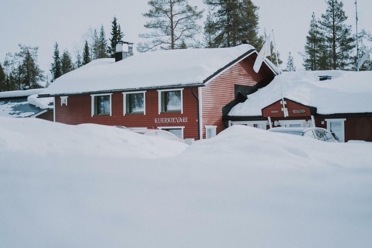 Kuerkievari Kuerhostel Äkäslompolo Extérieur photo